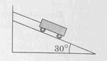 Тележка массой 0 1 кг удерживается на наклонной плоскости с помощью нити см рисунок